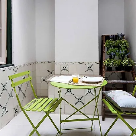 Stunning + Terrace & View * Lisboa